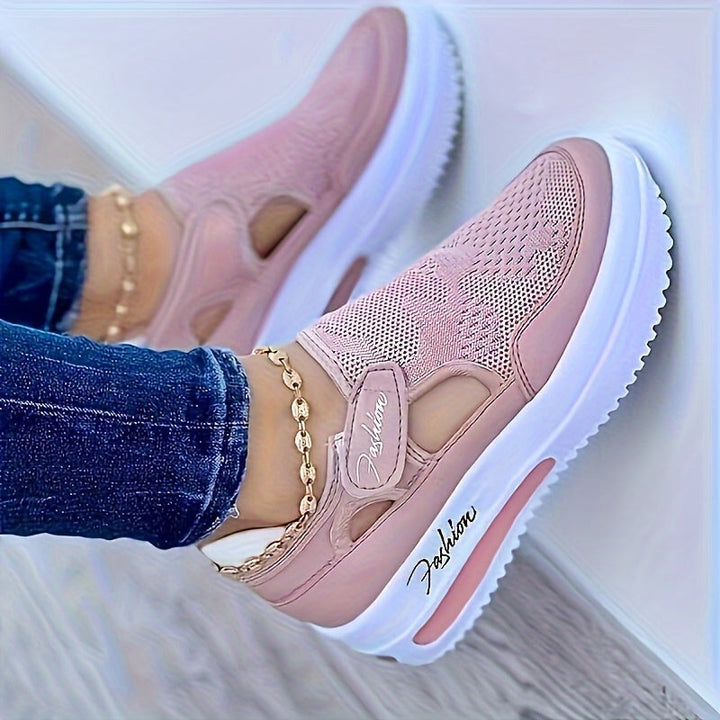 Eadaoin | Breathable Slip-On Stable Runners
