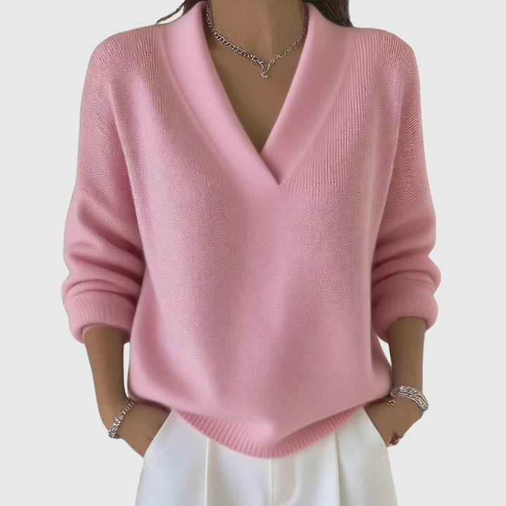 Siobhán | Soft V-Neck Jumper in a Relaxed Cut