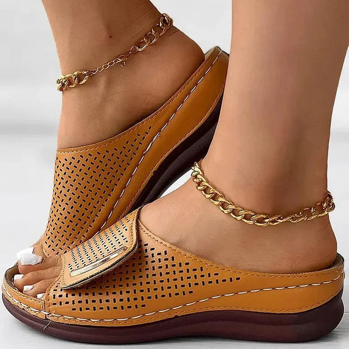 Pádraigín | Classic Urban Sandals