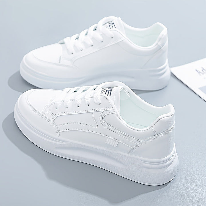 Eilis | Chic White Lightweight Runners