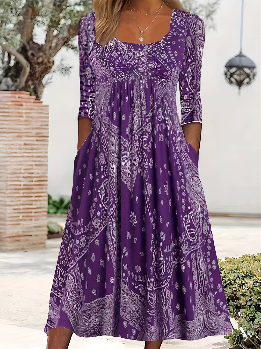 Fionnuala | Casual Long-Sleeve Midi Dress