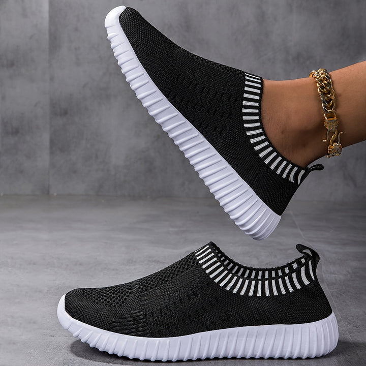 Sadhbh | Ultra-Lightweight Non-Slip Sock Runners