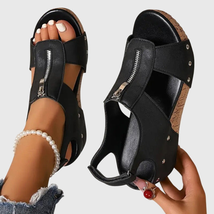 Mobhi | Comfortable Orthopedic Sandals