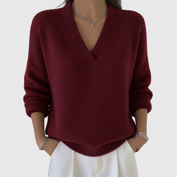 Siobhán | Soft V-Neck Jumper in a Relaxed Cut