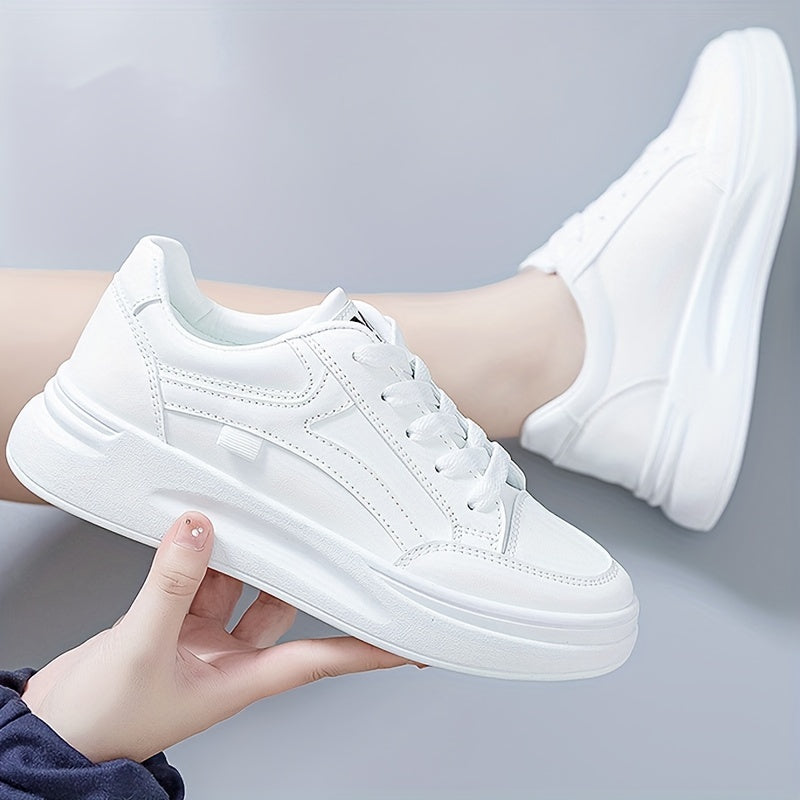 Eilis | Chic White Lightweight Runners