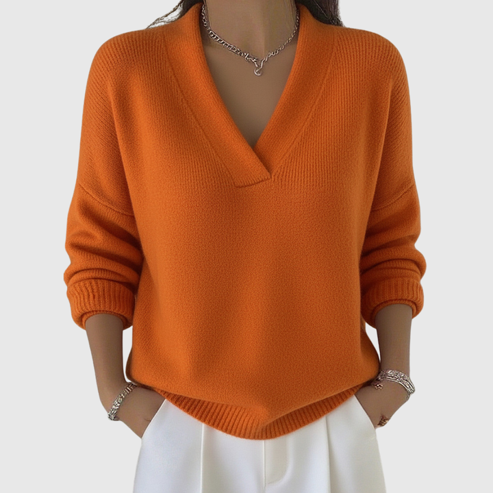 Siobhán | Soft V-Neck Jumper in a Relaxed Cut