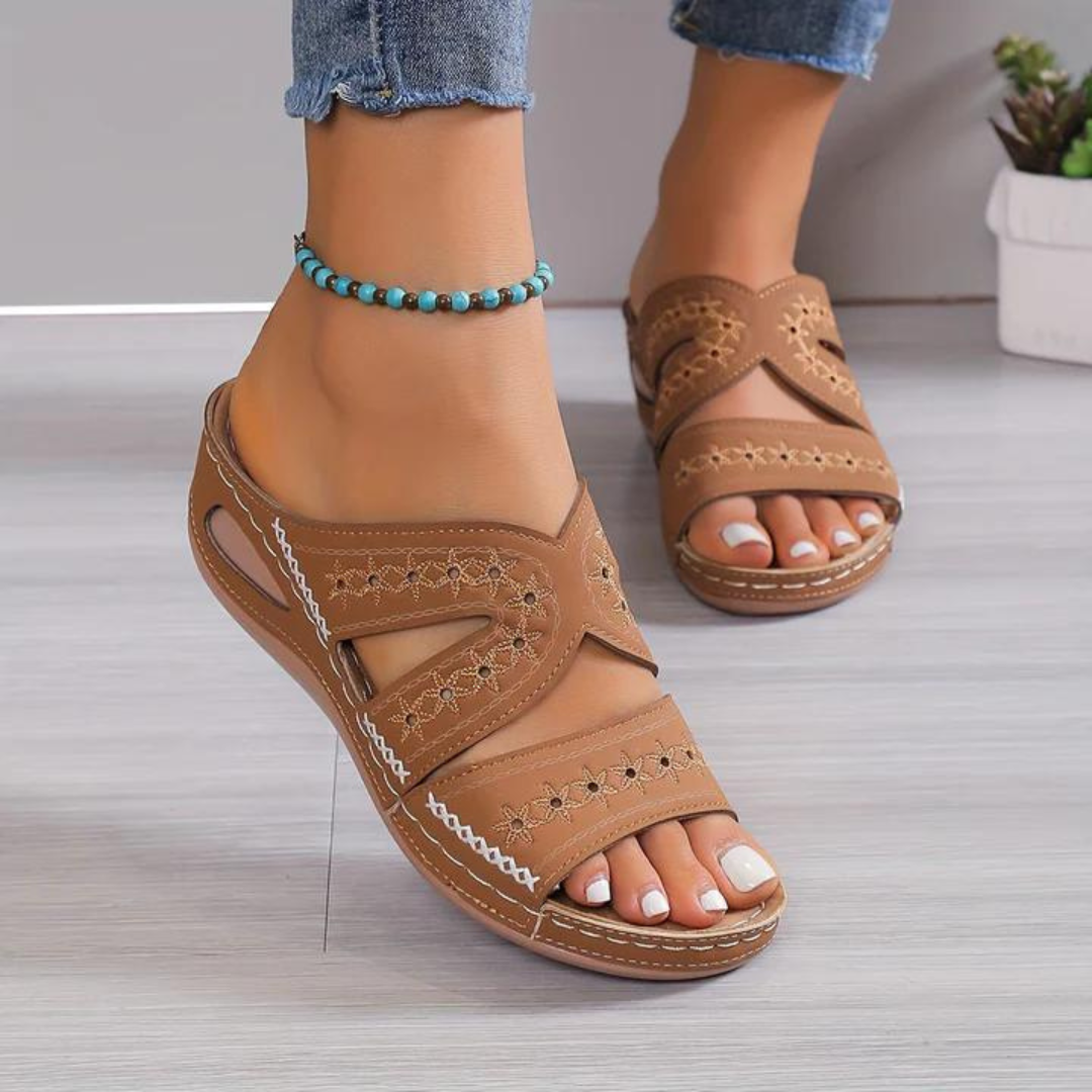Gráinne | Orthopaedic Sandals