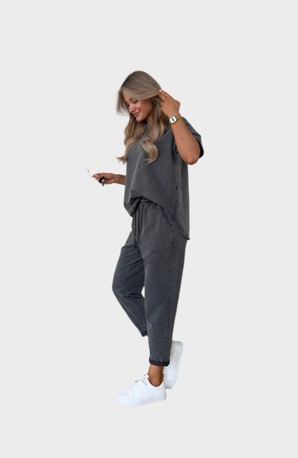 Latiaran | Casual T-shirt and Jogger Pants Set