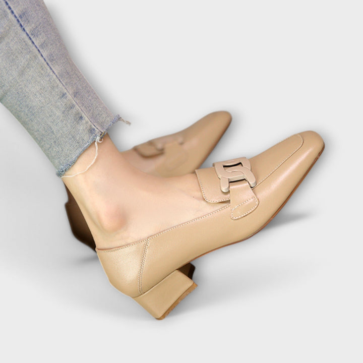 Muadhnait | Loafers