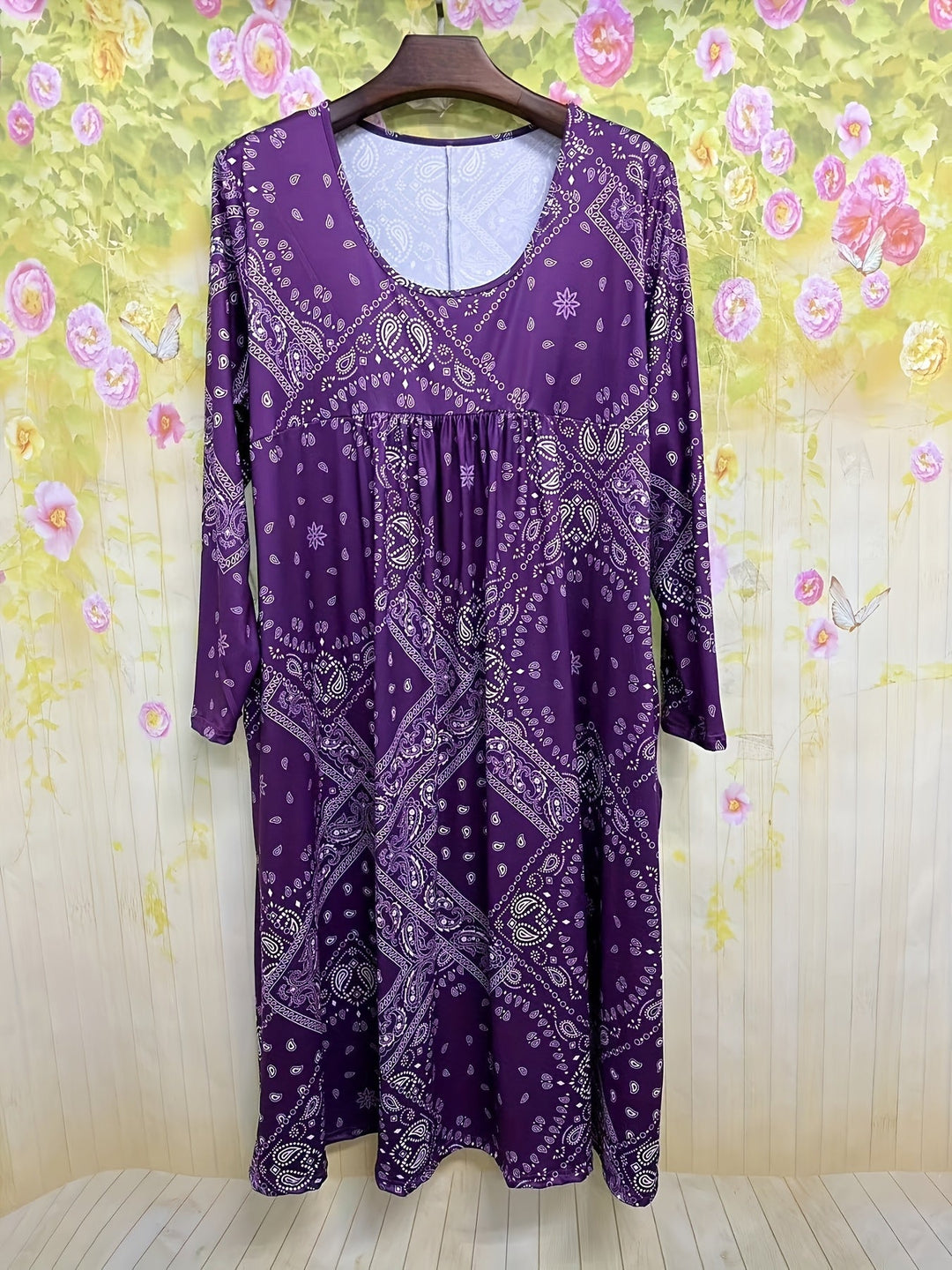 Fionnuala | Casual Long-Sleeve Midi Dress