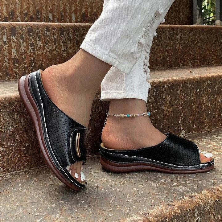 Pádraigín | Classic Urban Sandals