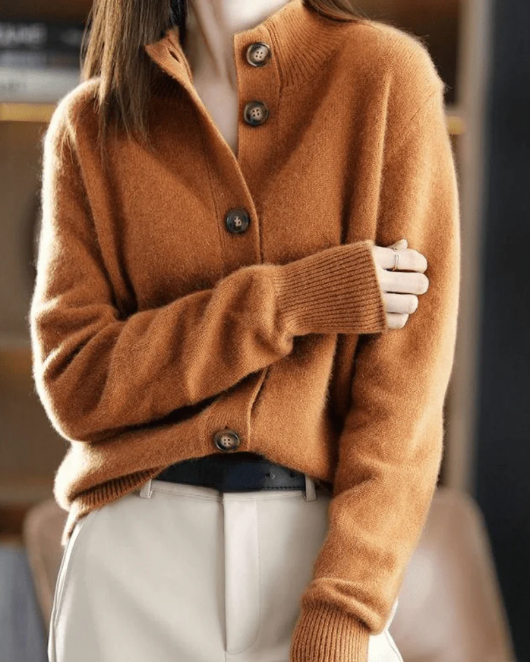 Saoirse | Retro-Style Cashmere Cardigan