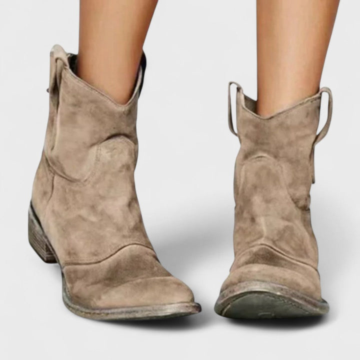 Carlotta | Timeless Elegant Ankle Boots