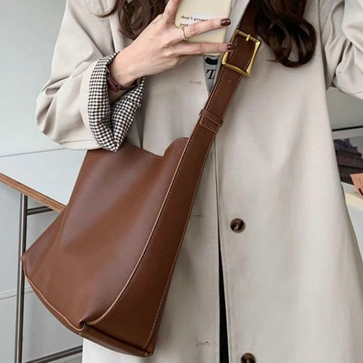 Eadaoin | Elegant Leather Bag