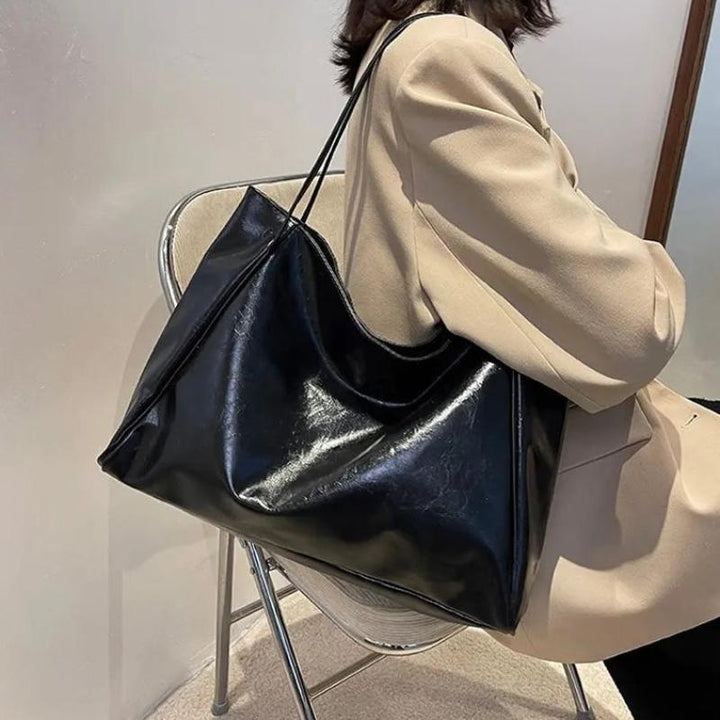 Orla | Shimmering Leather Bag