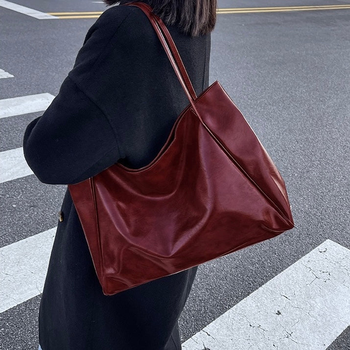 Orla | Shimmering Leather Bag