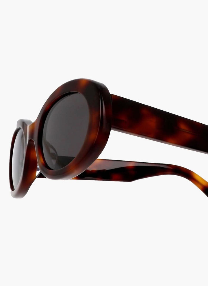 Sinéad | Elegant Sunglasses