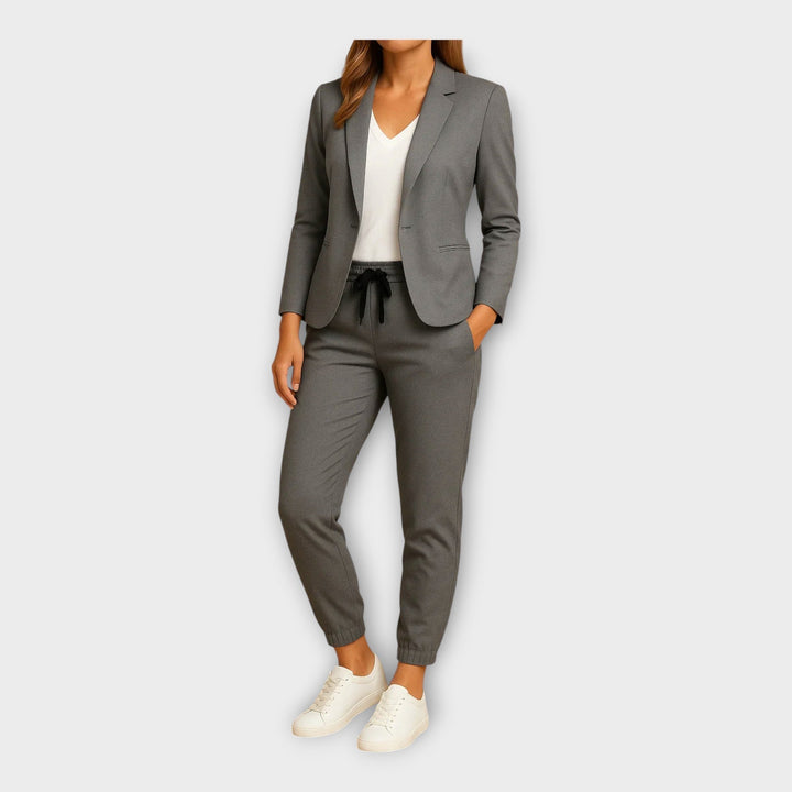 Cred | Women's Suit with Blazer and Jogger Trousers