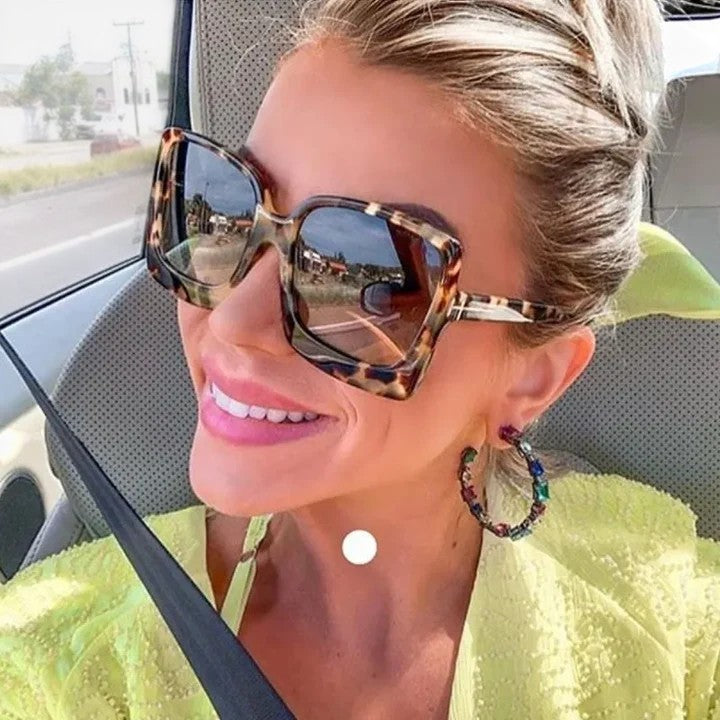 Eimear | Elegant Sunglasses