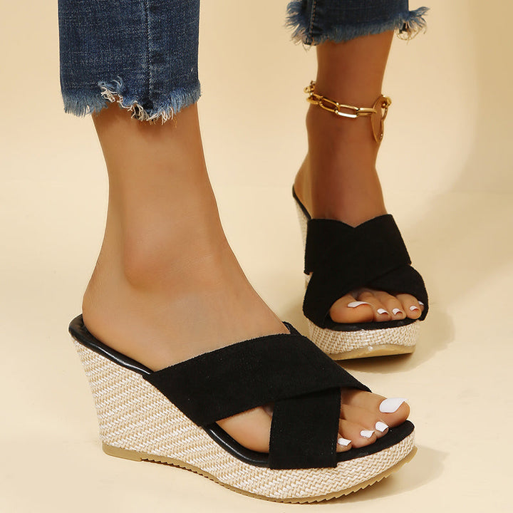 Iseult | Relaxed Wedge Sandals