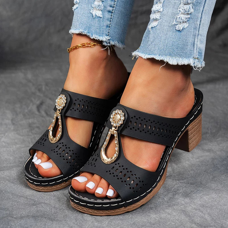 Áine | Orthopaedic Sandals