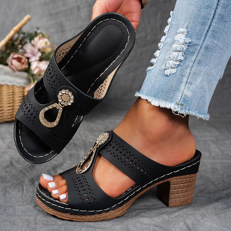 Áine | Orthopaedic Sandals
