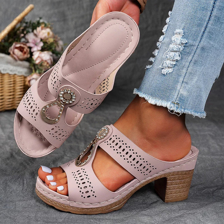 Áine | Orthopaedic Sandals