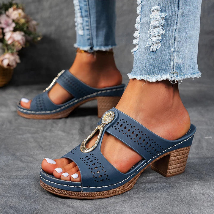 Áine | Orthopaedic Sandals