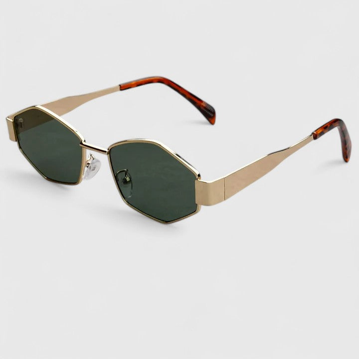Deirdre | Sophisticated Sunglasses