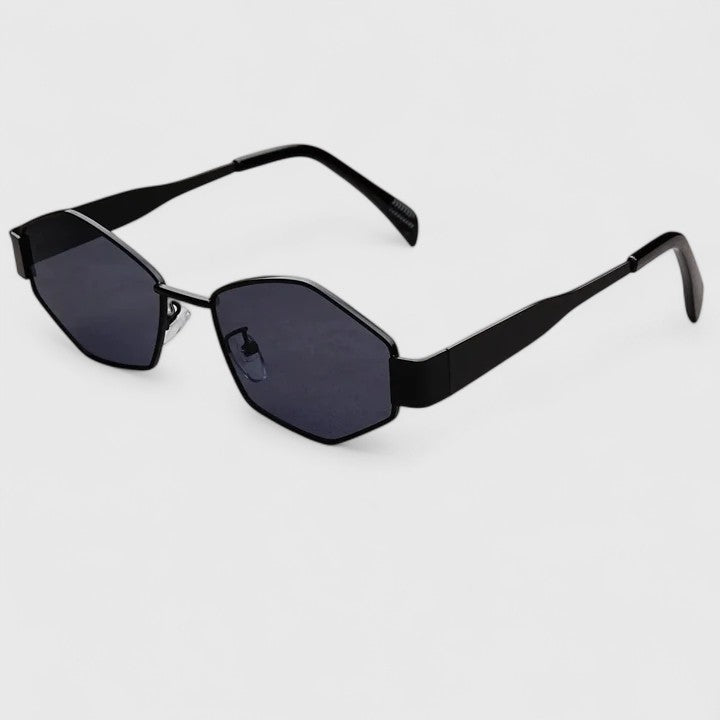 Deirdre | Sophisticated Sunglasses