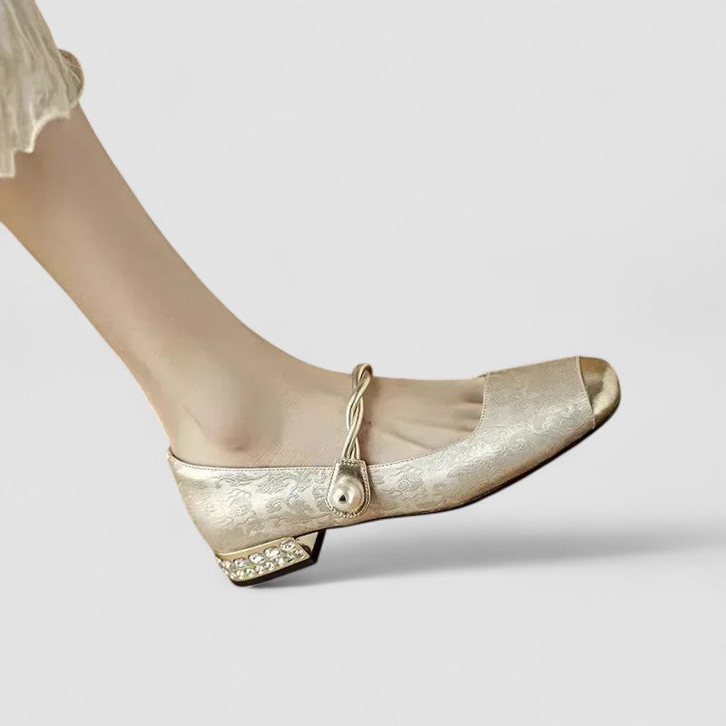 Nainsi | Elegant Orthopedic Mary Janes