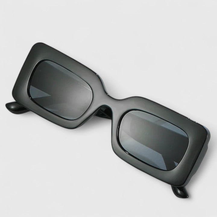 Aileen | Sophisticated Sunglasses