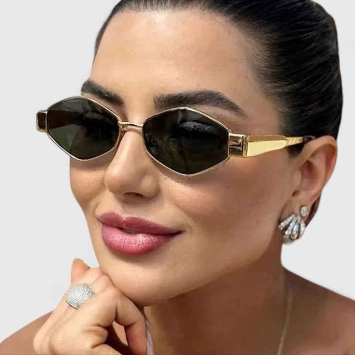 Deirdre | Sophisticated Sunglasses