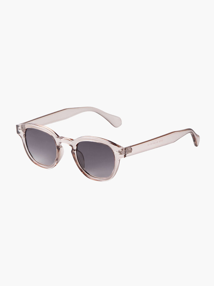 Niamh | Sophisticated Sunglasses