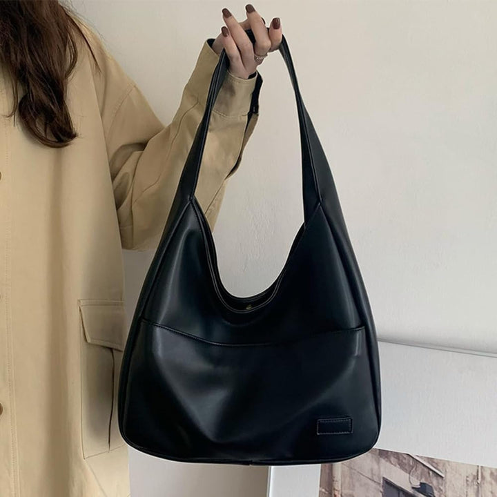 Muireann | Refined Shoulder Bag