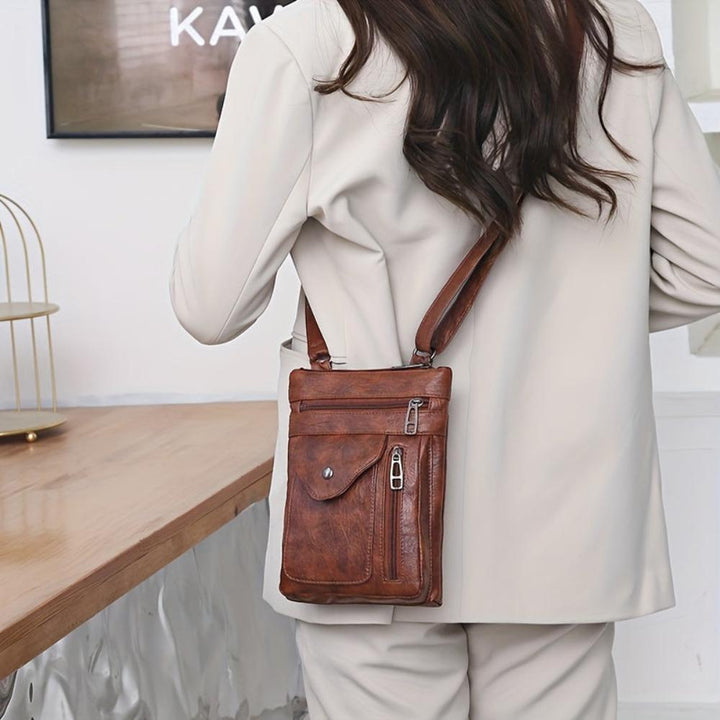 Attracta | Vintage Crossbody Bag