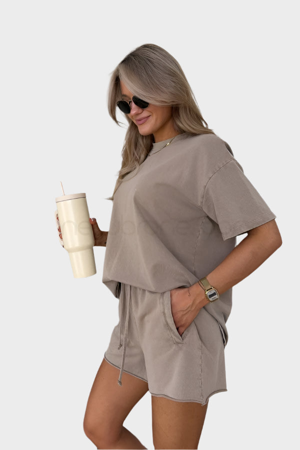 Latiaran | Casual T-shirt and Jogger Pants Set