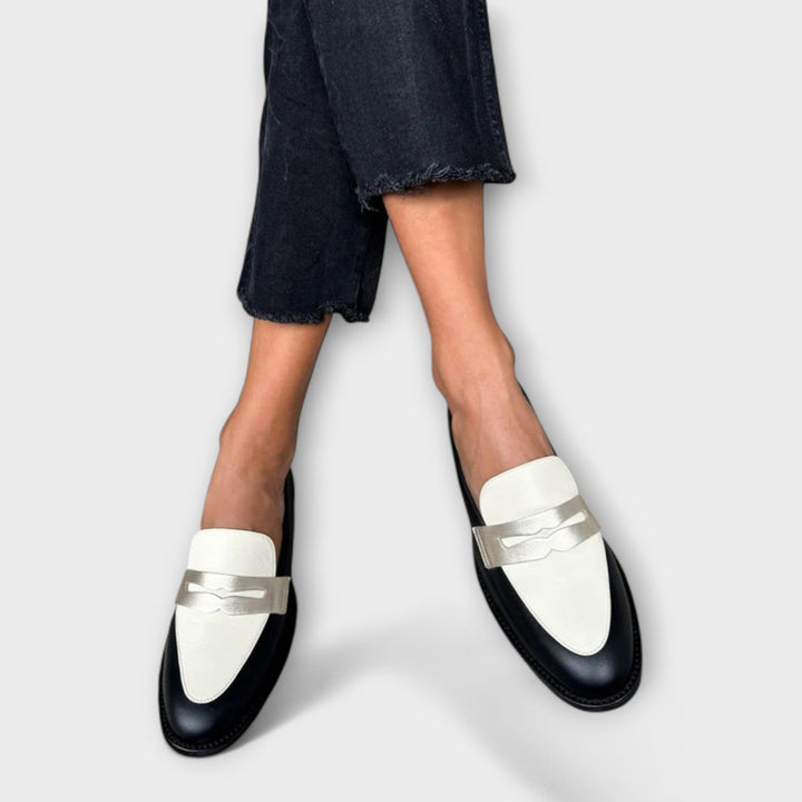 Nainsi | Metallic Black Loafers