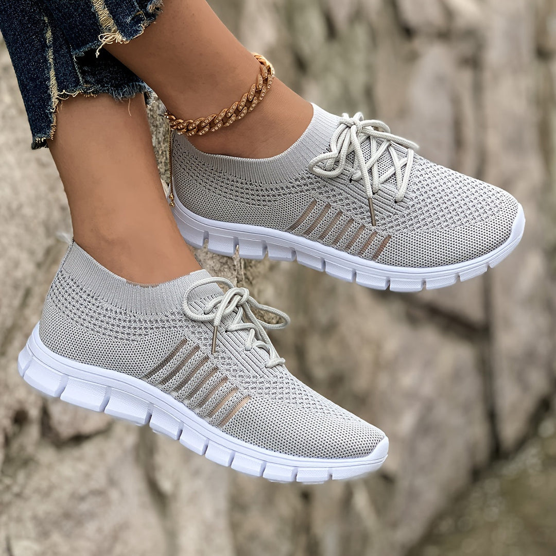 Deirdre | Lightweight Comfort Runners