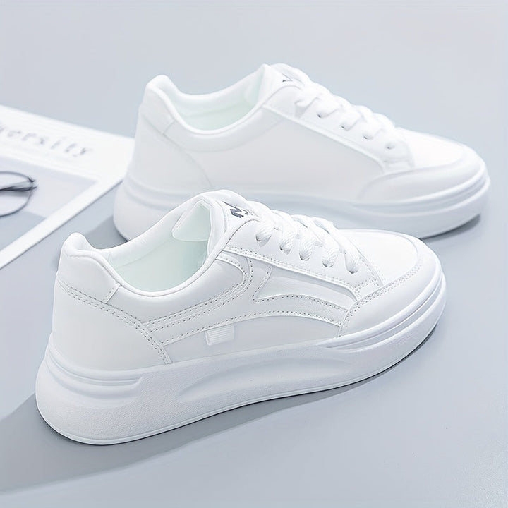 Eilis | Chic White Lightweight Runners