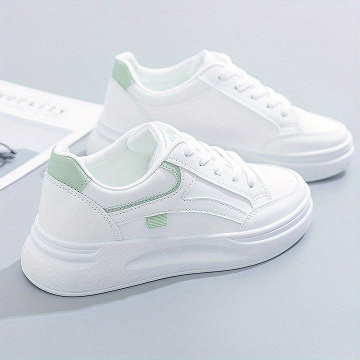 Eilis | Chic White Lightweight Runners