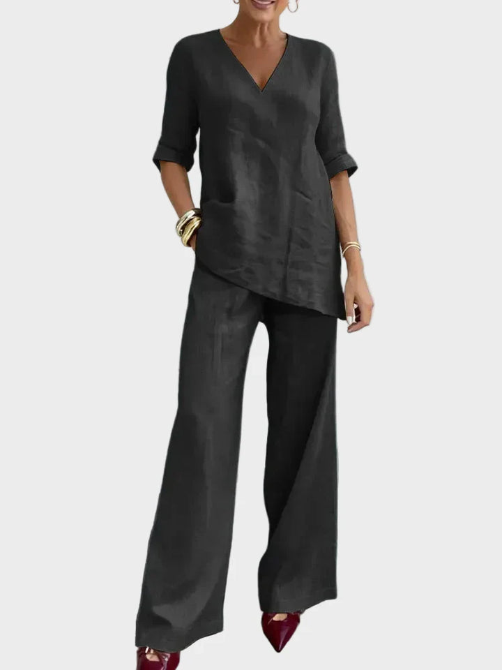 Derarca | Two-Piece Set with Half-Sleeve Top and Straight Trousers