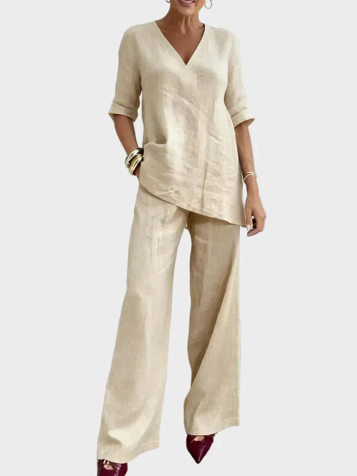 Derarca | Two-Piece Set with Half-Sleeve Top and Straight Trousers