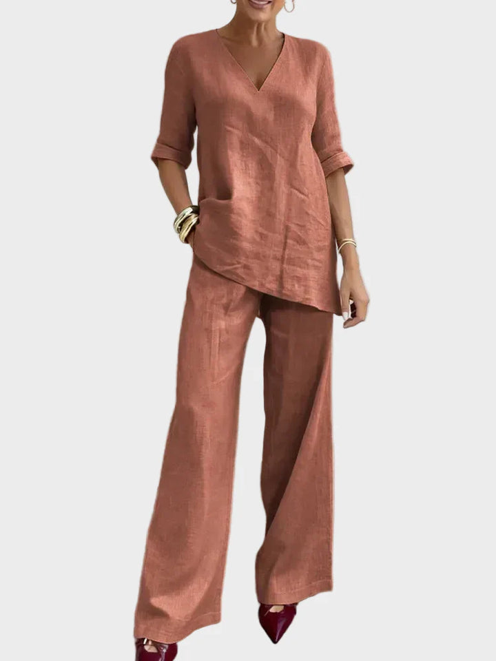 Derarca | Two-Piece Set with Half-Sleeve Top and Straight Trousers