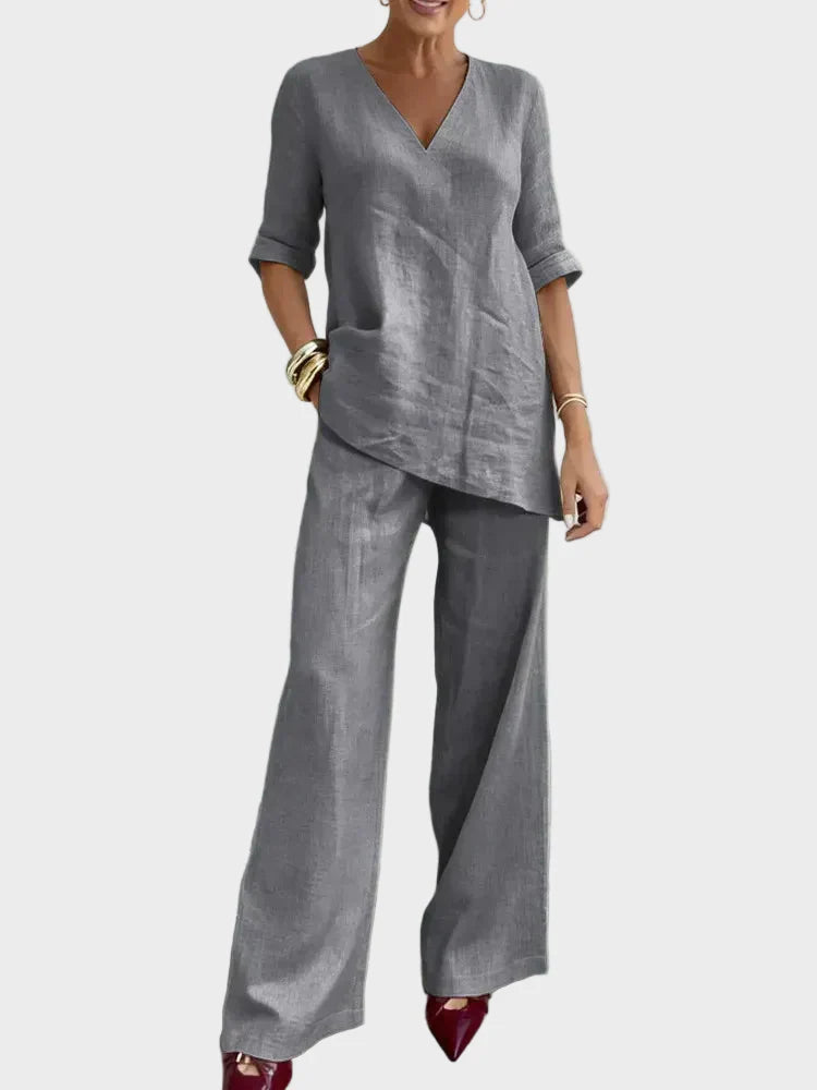 Derarca | Two-Piece Set with Half-Sleeve Top and Straight Trousers