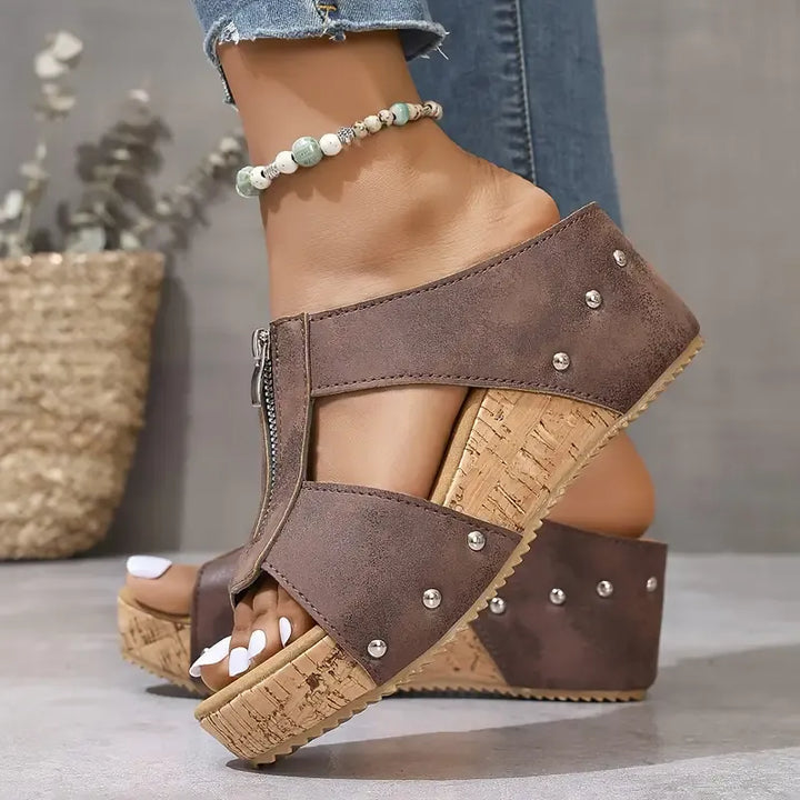 Nóirín | Stylish Wedge Sandals